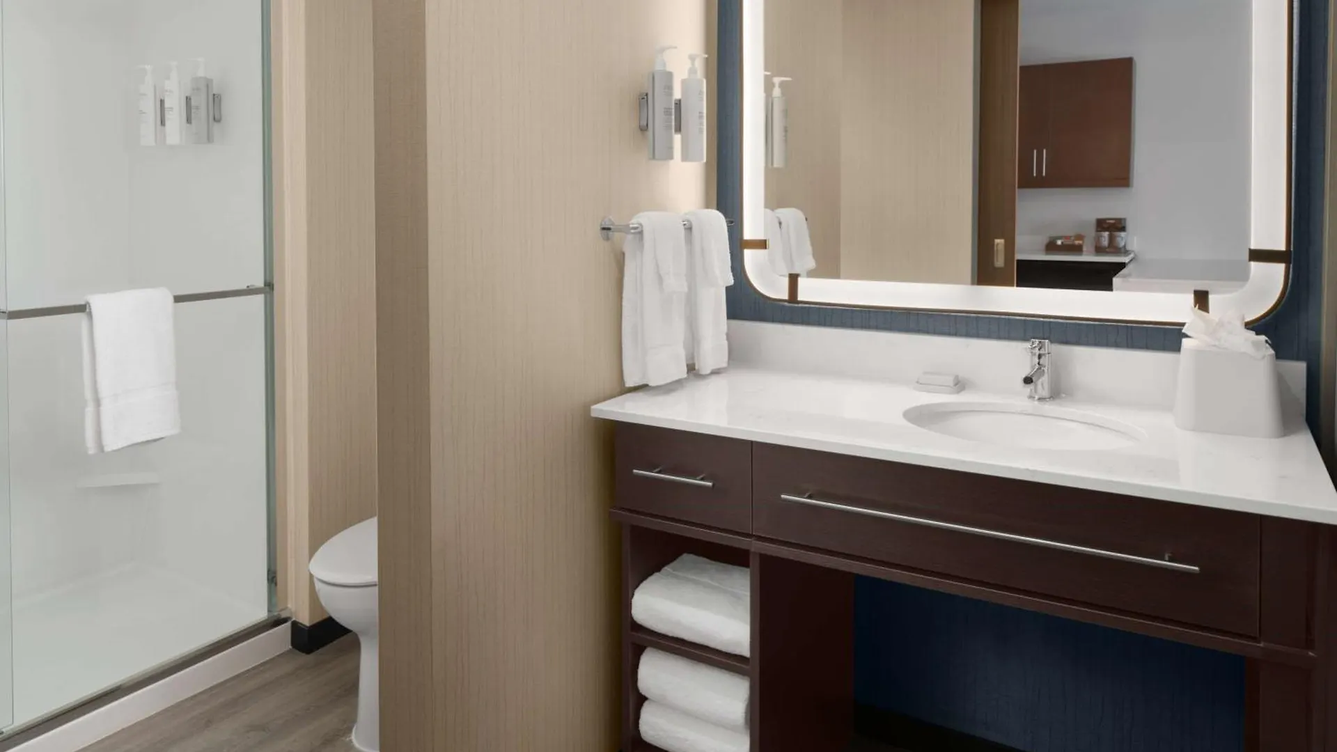 Hotel Homewood Suites By Hilton Charlotte Uptown First Ward